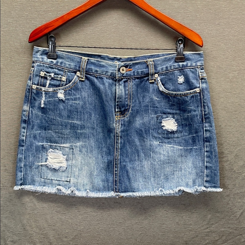 Taunt Blue Mini Skirt Distressed Denim Casual‎